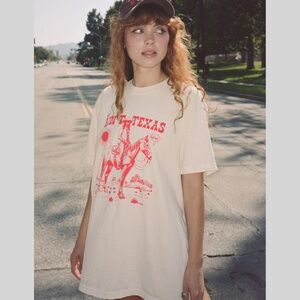 This Ain't Texas Tee NWOT